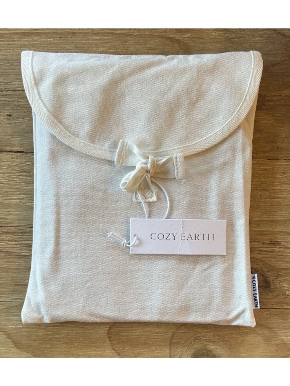 Cozy Earth Bamboo Pillowcases Set x 2 CLAY  Brown Concealed Close Standard NEW